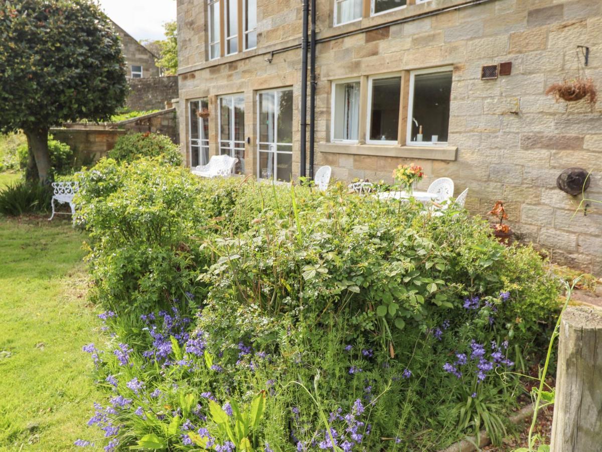 The Garden Apartment Whitby Exterior foto